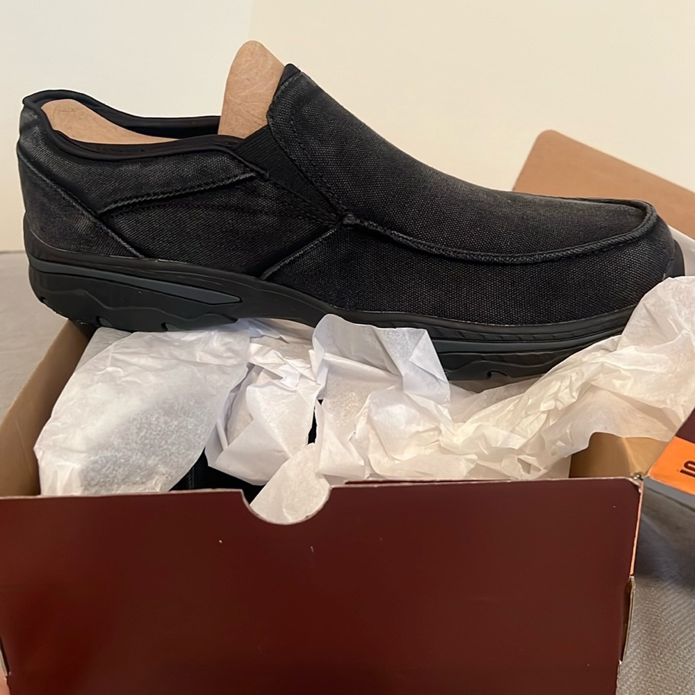 Men’s shoes